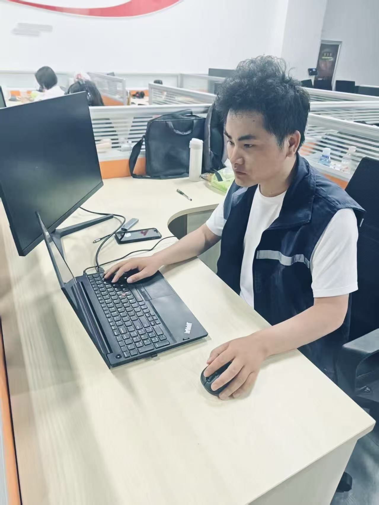 15a384d7a44e641e29baf9781a63abb7.jpg 數(shù)科.jpg