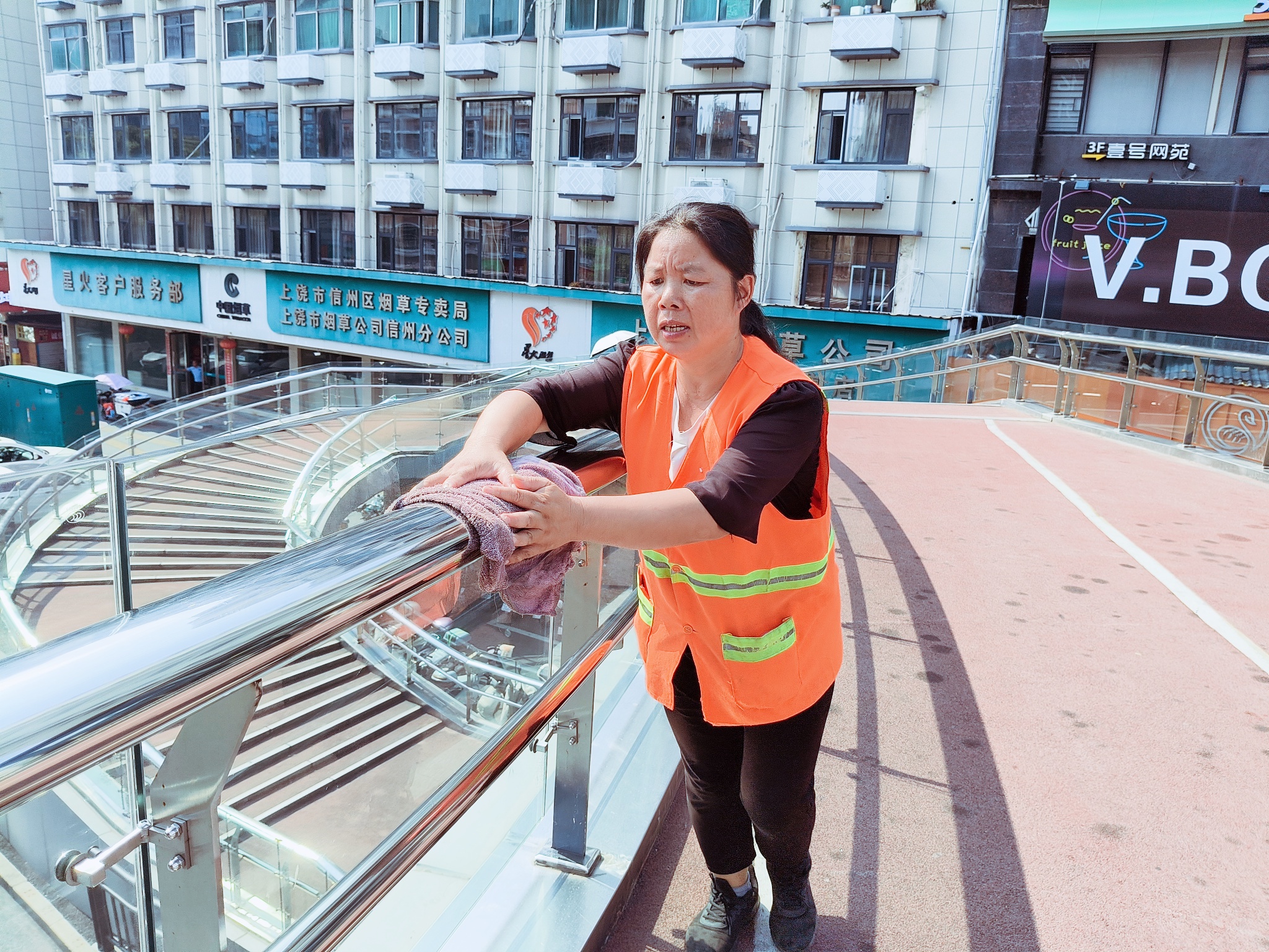 a141b069f0c116e55a2df79d7c2a4ac2.jpg 饒環(huán).jpg